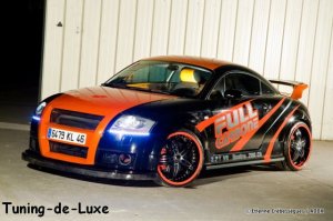 Audi TT Black and Orange