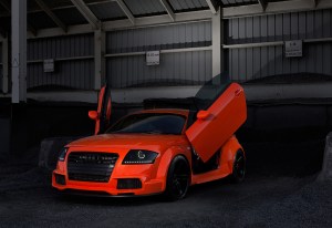Audi-TT-Hobbs-photoshoot-at-the-pit-3quarters-vs